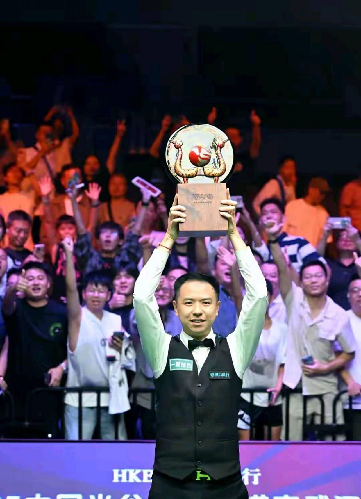 在这个充满 在这个充满