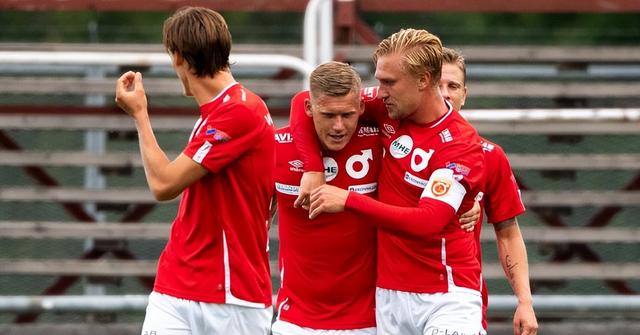 太阳在西部 太阳在西部